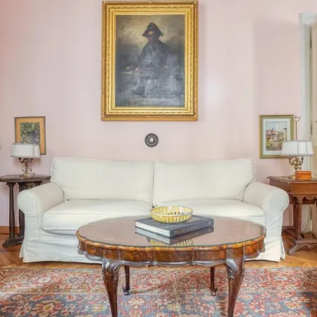 Apartman Plum Guide - Tricorn Róma